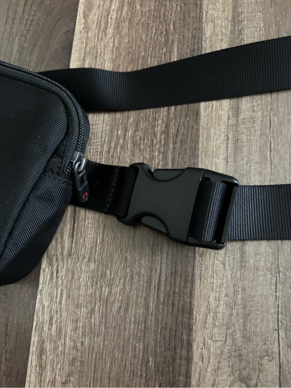 Briggs & Riley sling bag - Picture 6 of 11